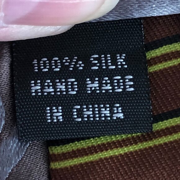 BCBG Hand Crafted Attitude Floral 100% Silk Skinny Necktie - Picture 5 of 7